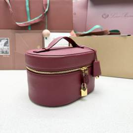 Picture of Loro Piana Handbags _SKUfw238326880fw